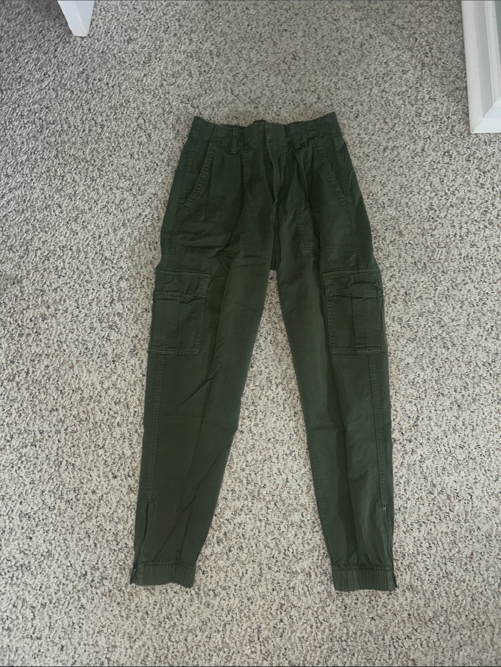 GAP Olive Green Cargo Ankle Pants